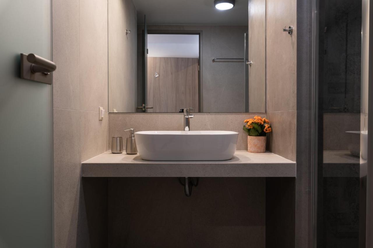 Dimitra Central Apts Ханья Экстерьер фото